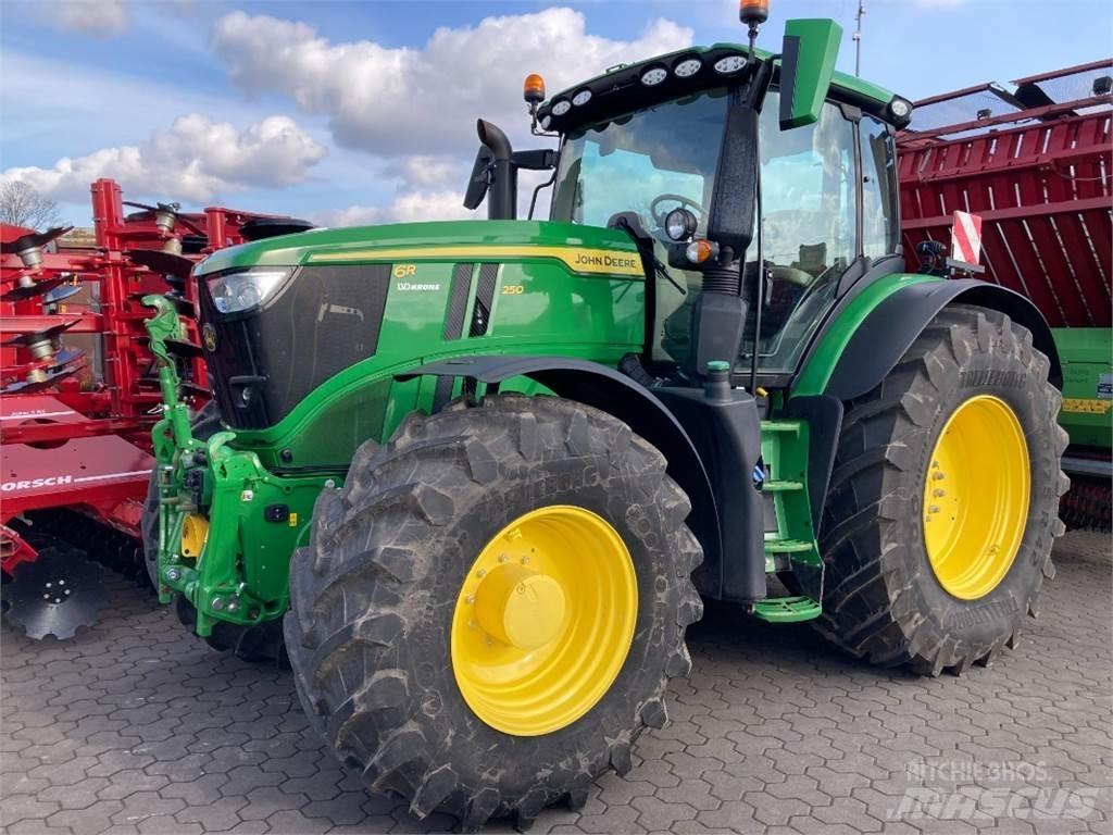 John Deere 6R250 Трактора
