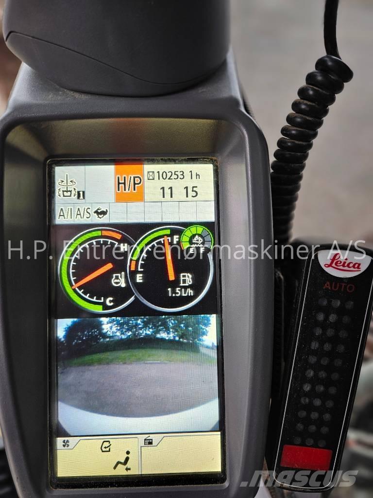 Hitachi ZX300LC-6 Гусеничные экскаваторы