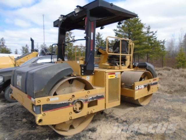 CAT CB 634 C Катки тротуарные