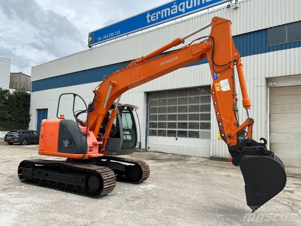 Hitachi ZX 135 US Гусеничные экскаваторы