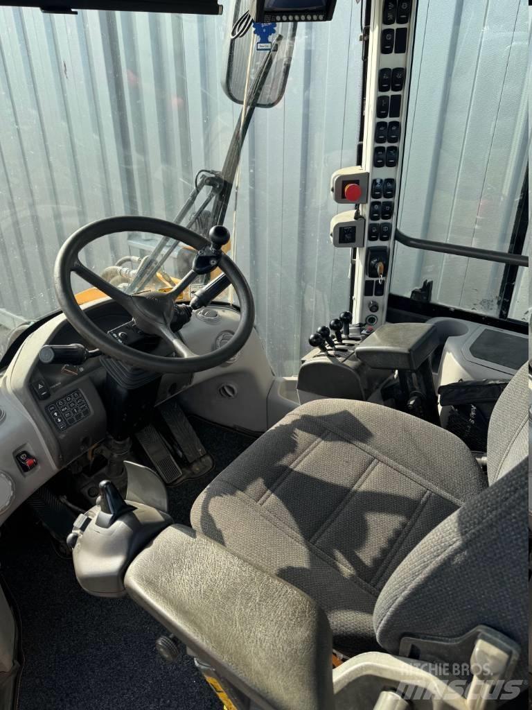 Volvo L 90 G Фронтальные погрузчики