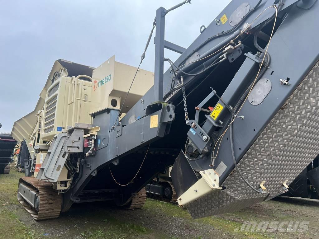 Metso LT 300 HP Мобильные дробилки