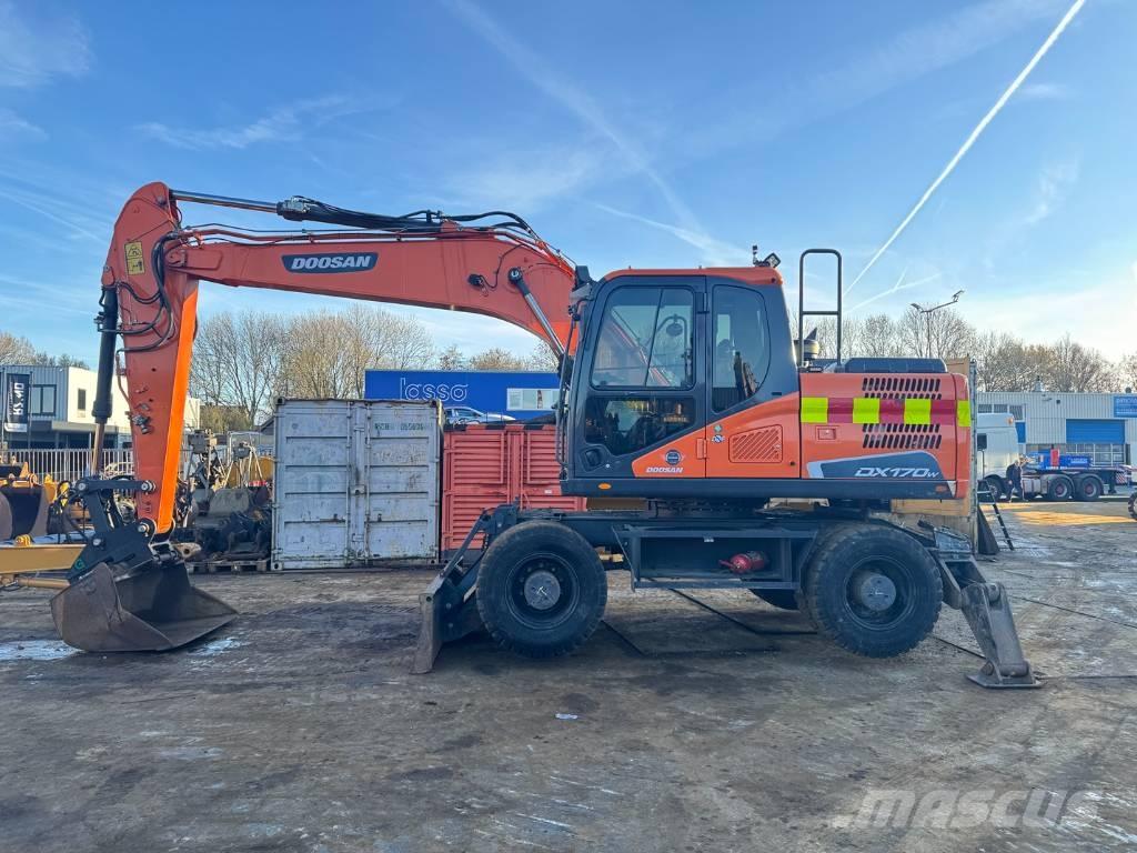 Doosan DX 170 W - 5 Колёсные экскаваторы