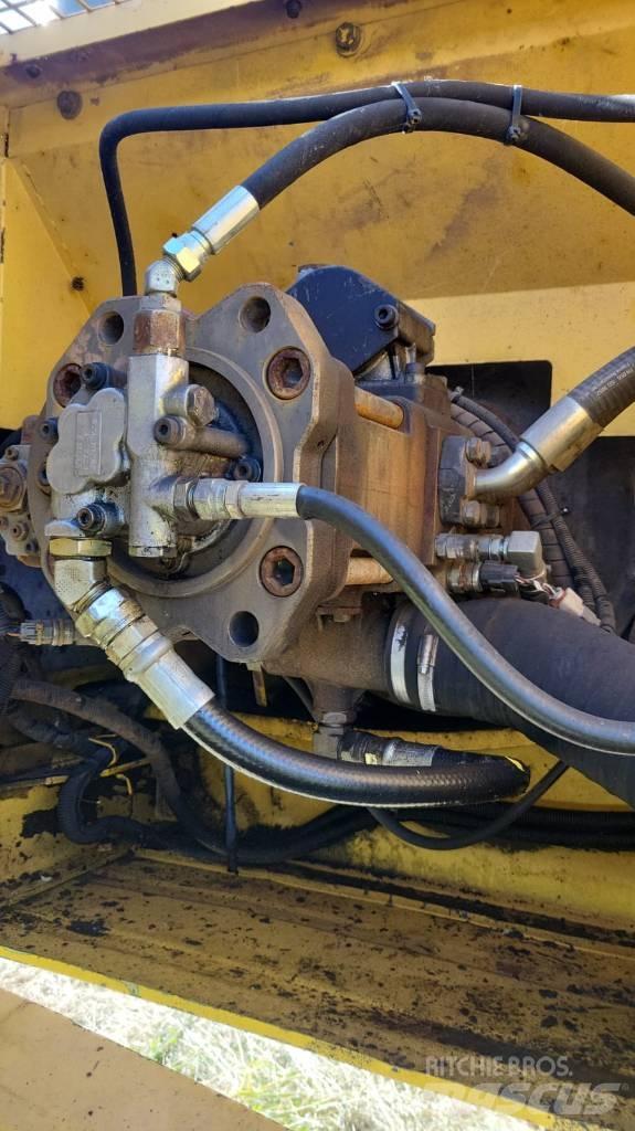 New Holland 335 Гусеничные экскаваторы