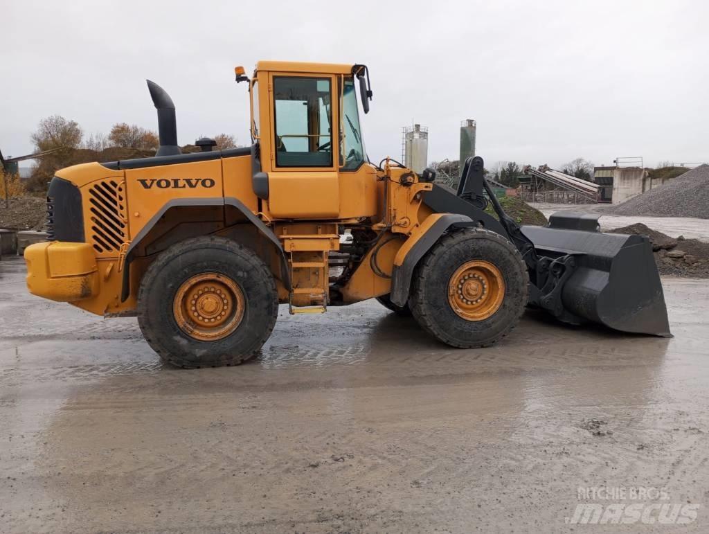 Volvo L 90 E Фронтальные погрузчики