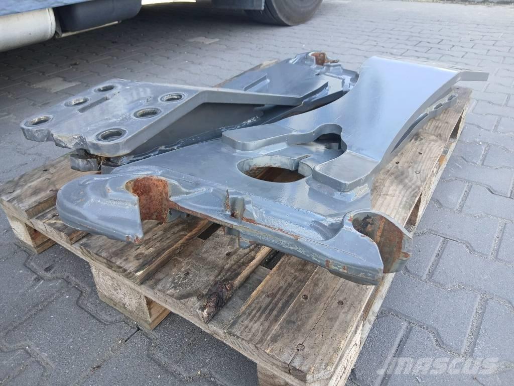 CLAAS Voorladersteun Трактора