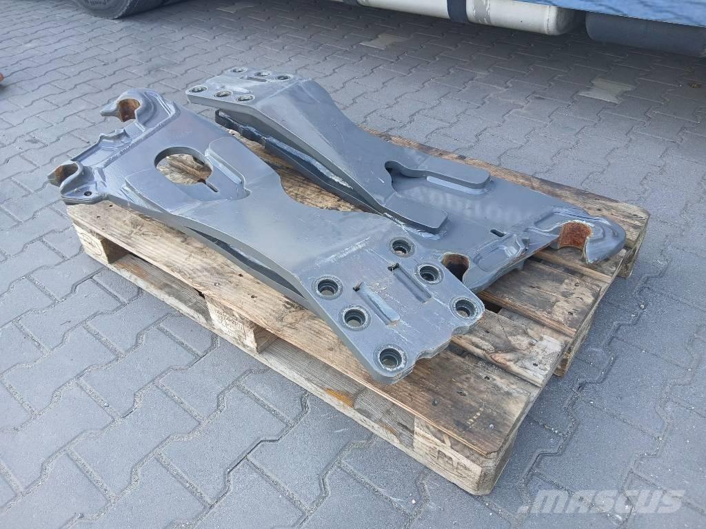 CLAAS Voorladersteun Трактора