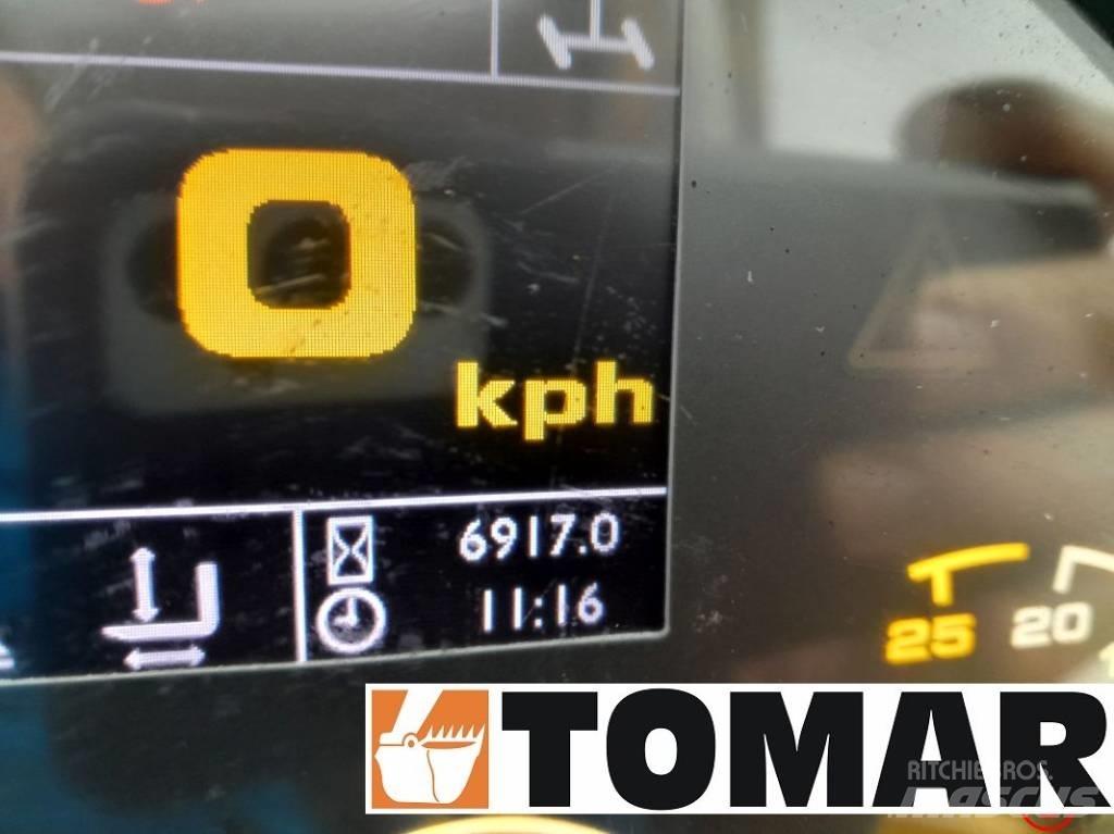 JCB 533-105 Телескопические погрузчики