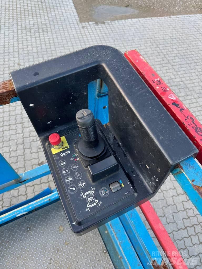 Genie GS 2669 RT Ножничные подъемники