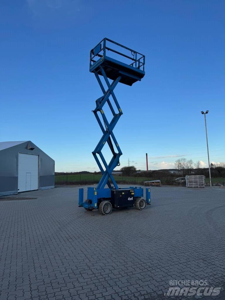 Genie GS 2669 RT Ножничные подъемники