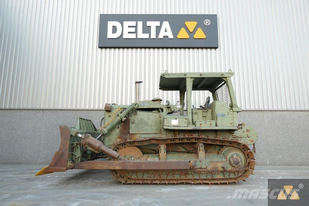 CAT D7F Ex-army Гусеничные бульдозеры