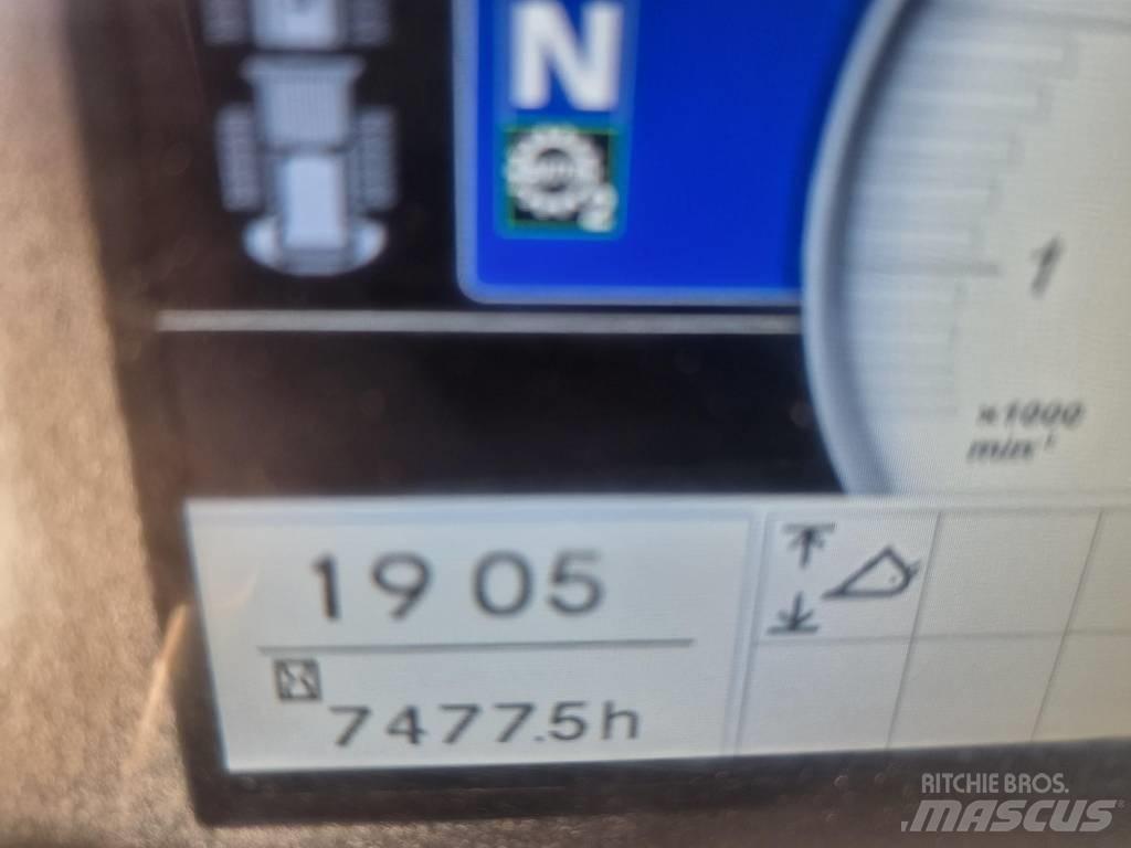 Hitachi ZW330-6 Фронтальные погрузчики