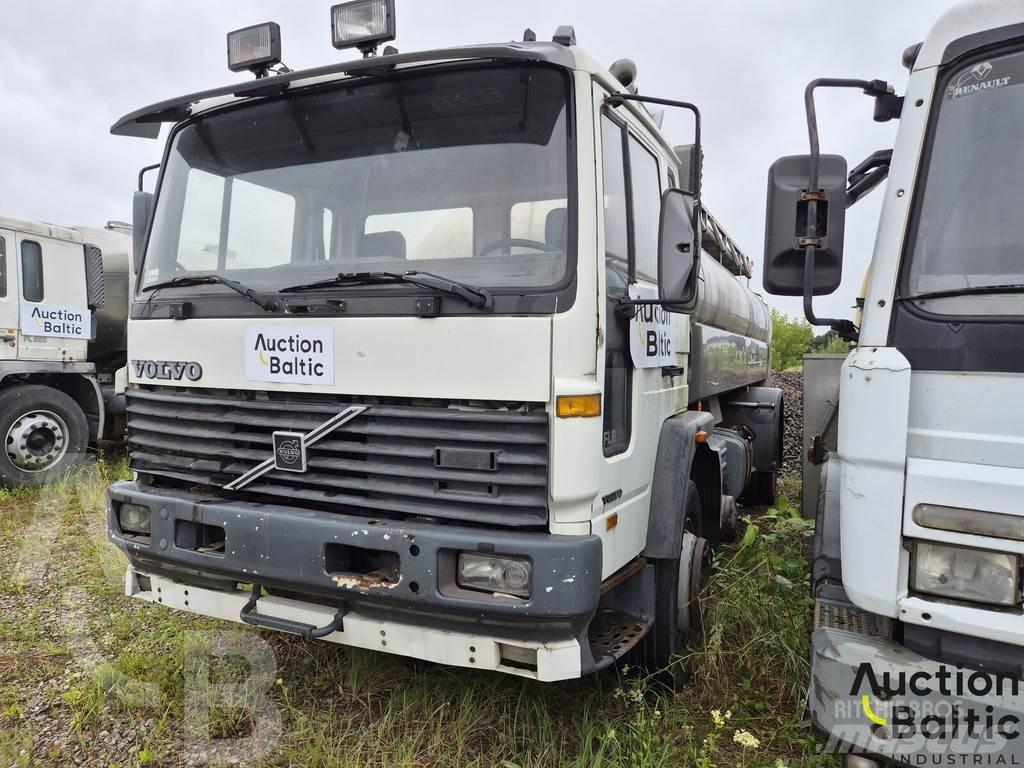 Volvo FL6 Грузовики-цистерны