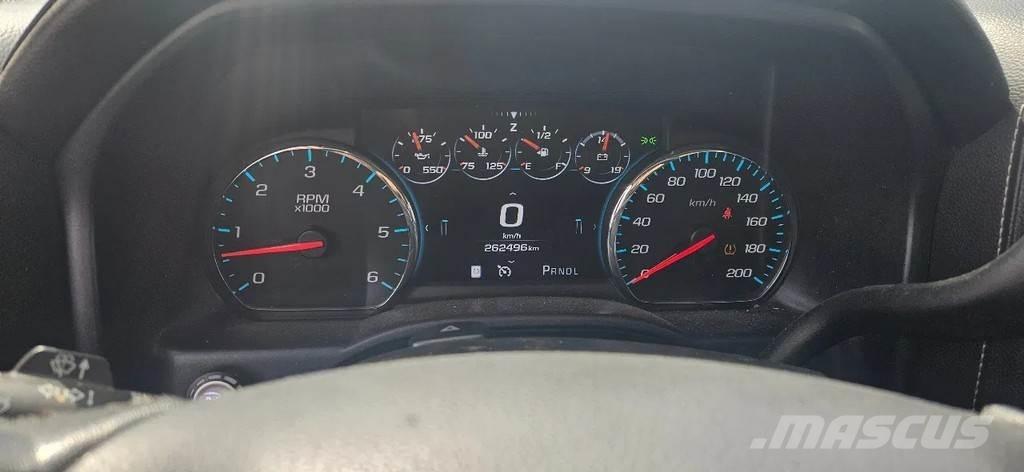 GMC Denali Sierra Легковые автомобили