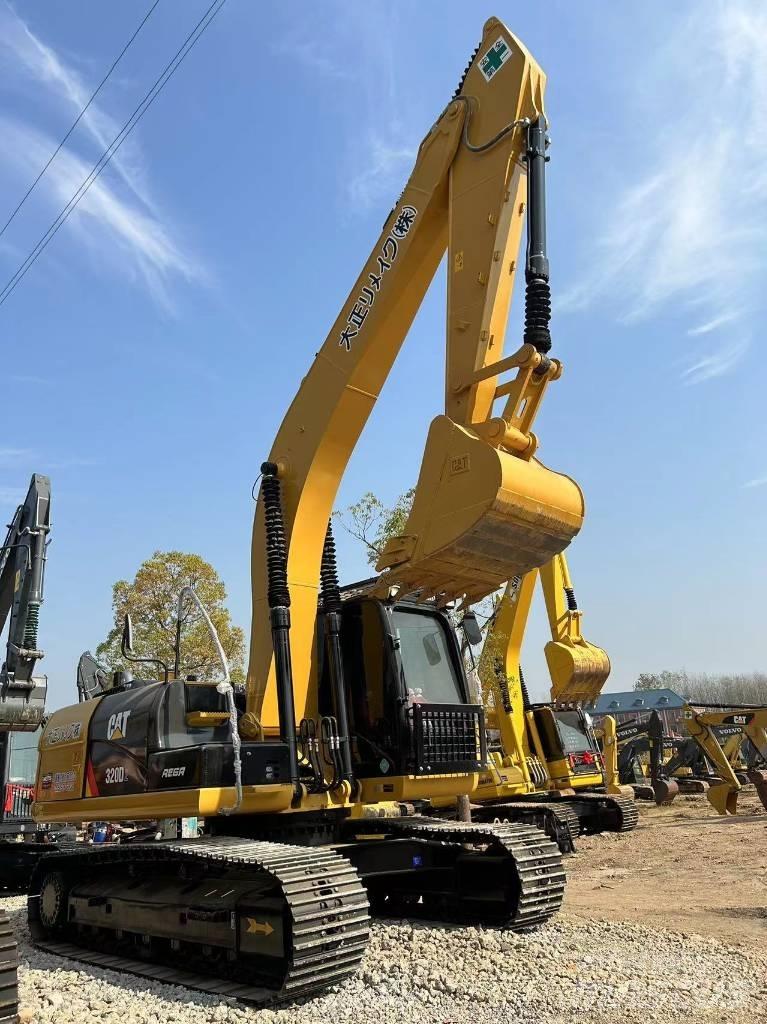 CAT 320D2 Малые экскаваторы 7т-12т
