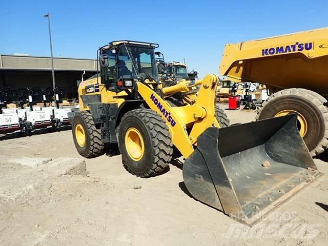 Komatsu WA320-8 Фронтальные погрузчики