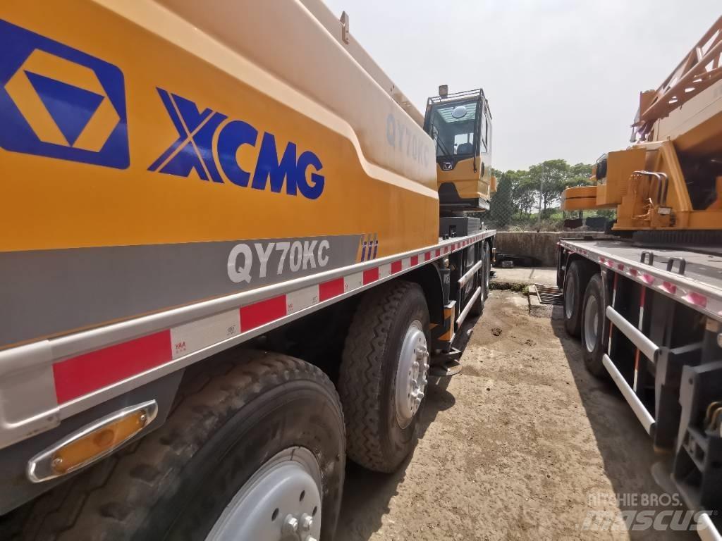 Xcentric QY70KC Автокраны