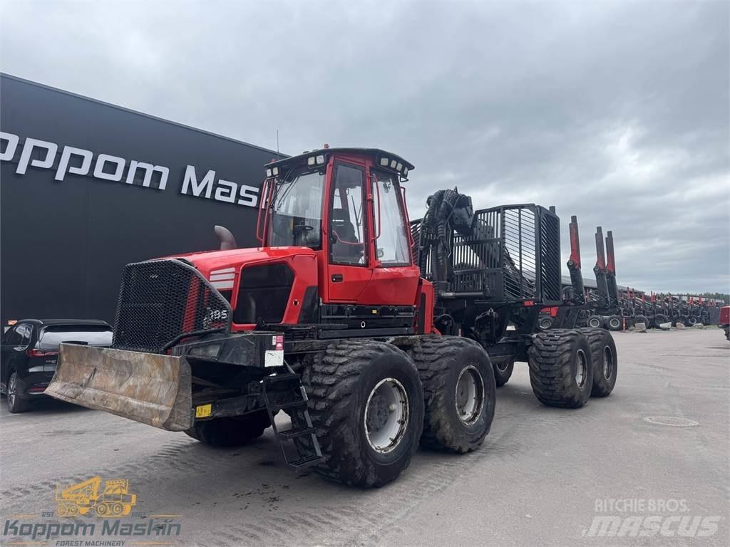 Komatsu 895 Форвардеры