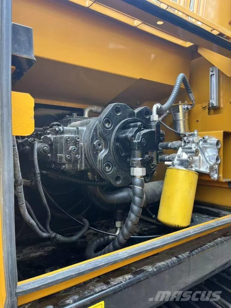 Sany SY215C Гусеничные экскаваторы