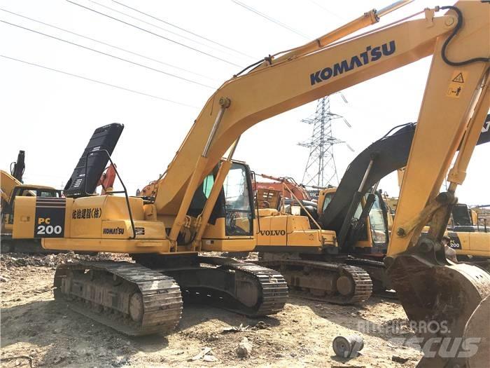 Komatsu PC 200-7 Гусеничные экскаваторы
