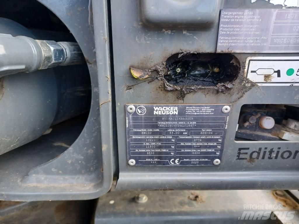 Wacker Neuson EW100 Колёсные экскаваторы