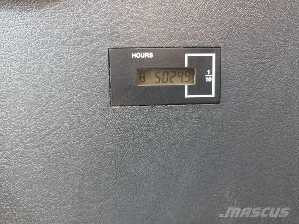 Hyundai HX 235 LCR Гусеничные экскаваторы
