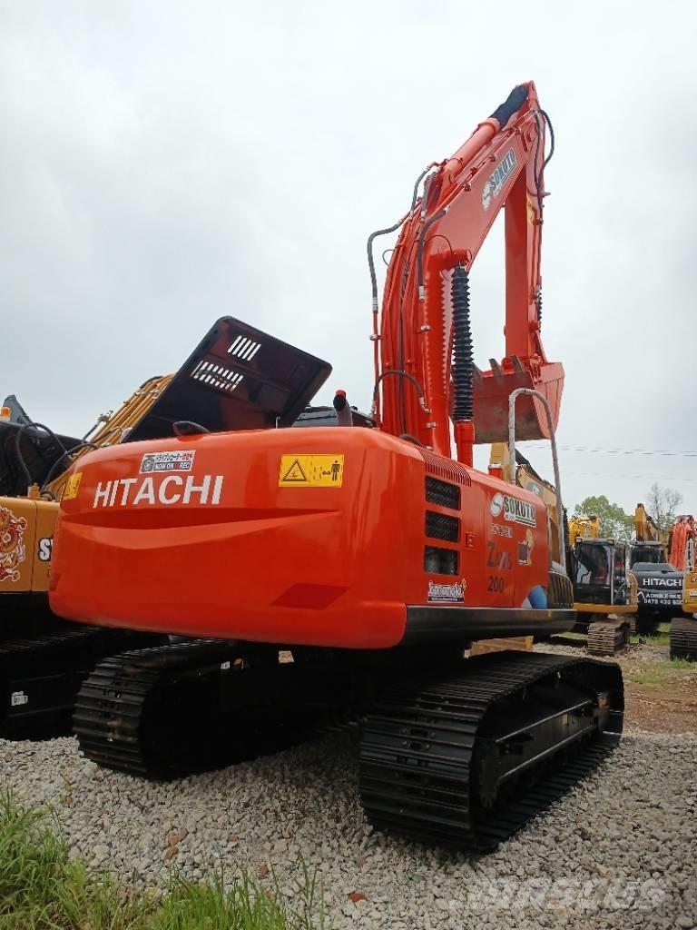 Hitachi ZX 200-3 Гусеничные экскаваторы