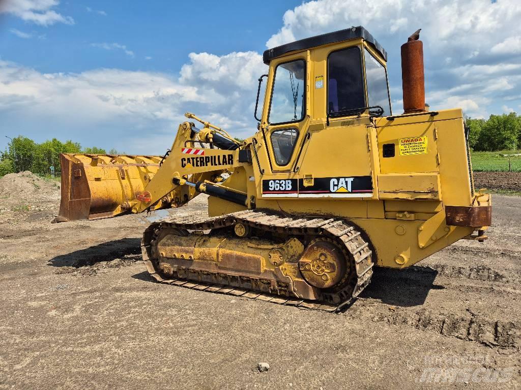 CAT 963B Гусеничные фронтальные погрузчики