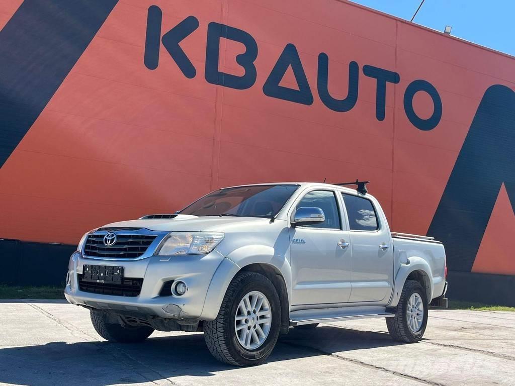 Toyota Hilux 4x4 Легковые автомобили