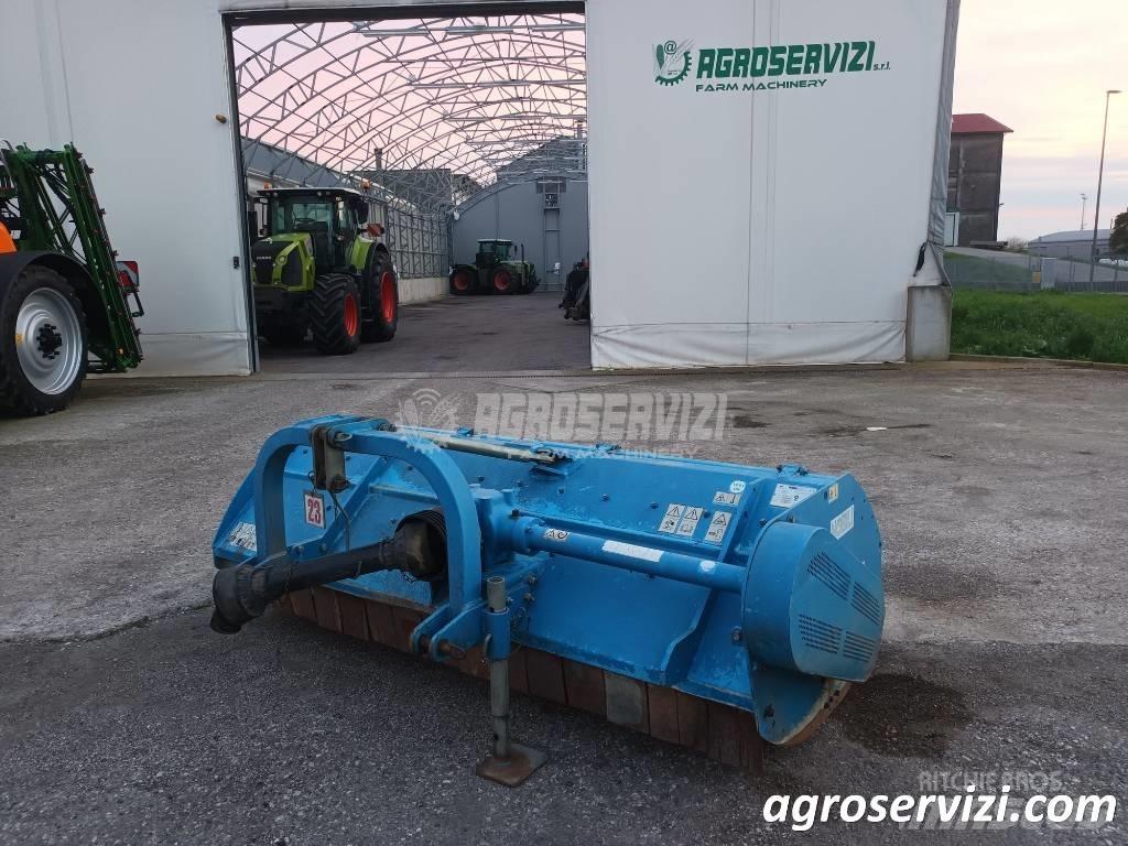 Nobili BK 230 Прицепные кормоуборочные комбайны