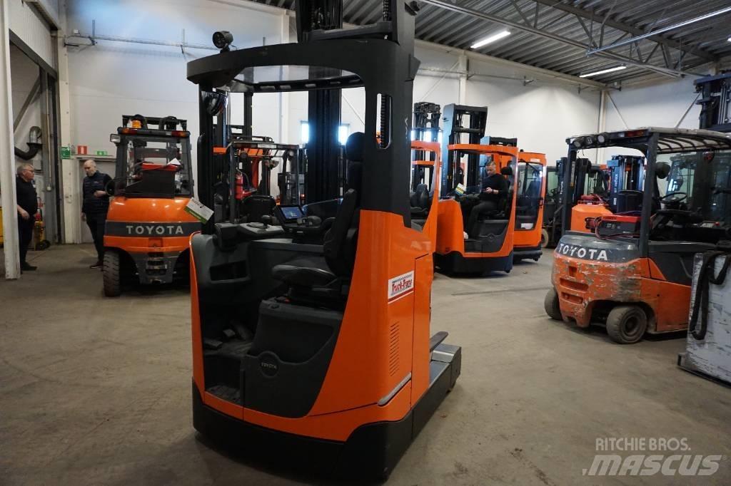 Toyota RRE140HE Ричтраки