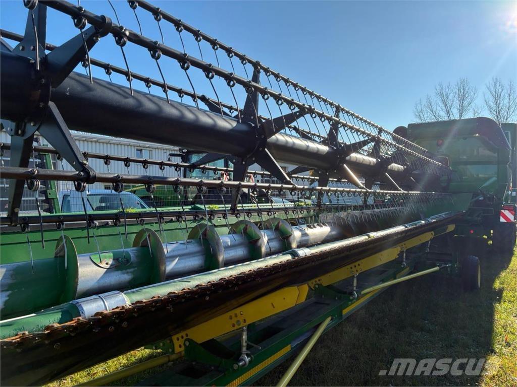 John Deere S680 Зерноуборочные комбайны