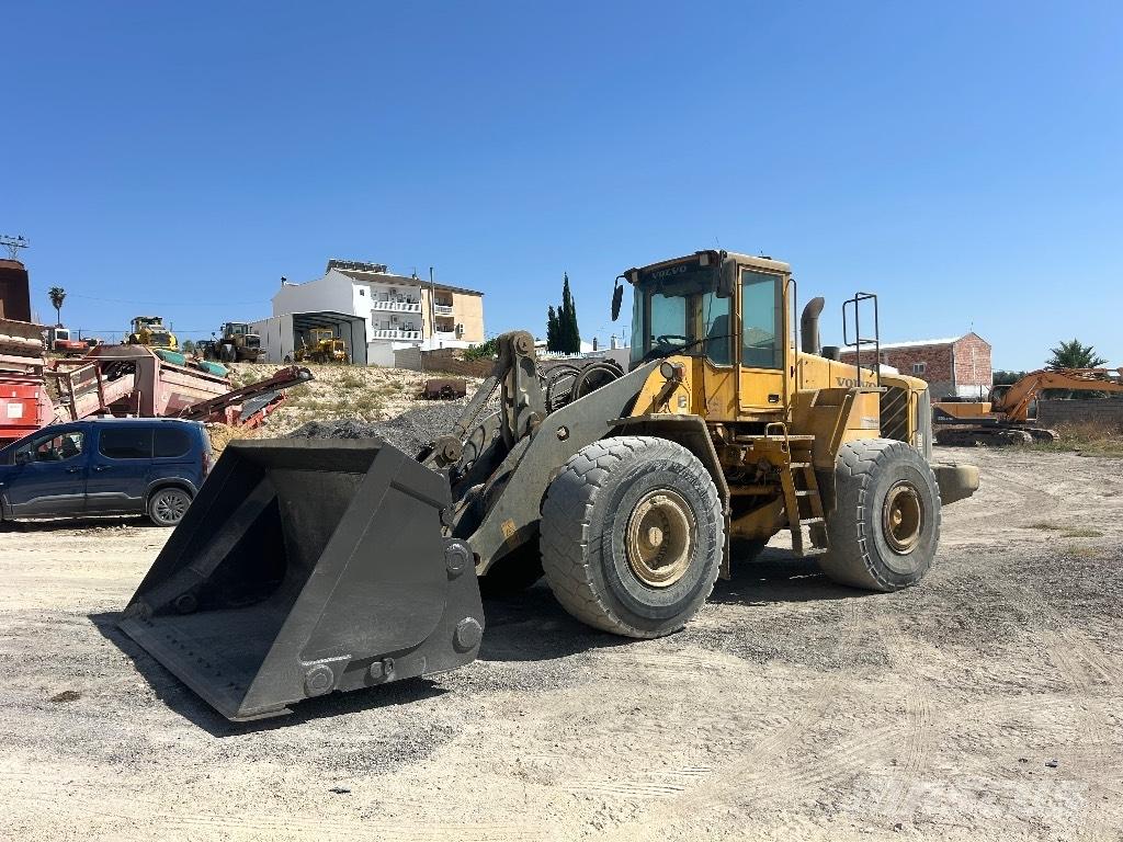Volvo L 180 E Фронтальные погрузчики