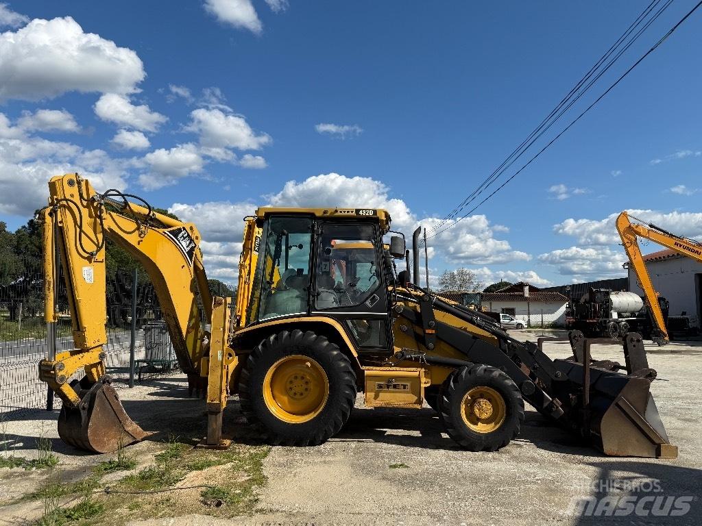 CAT 432 D 4x4 Экскаваторы-погрузчики