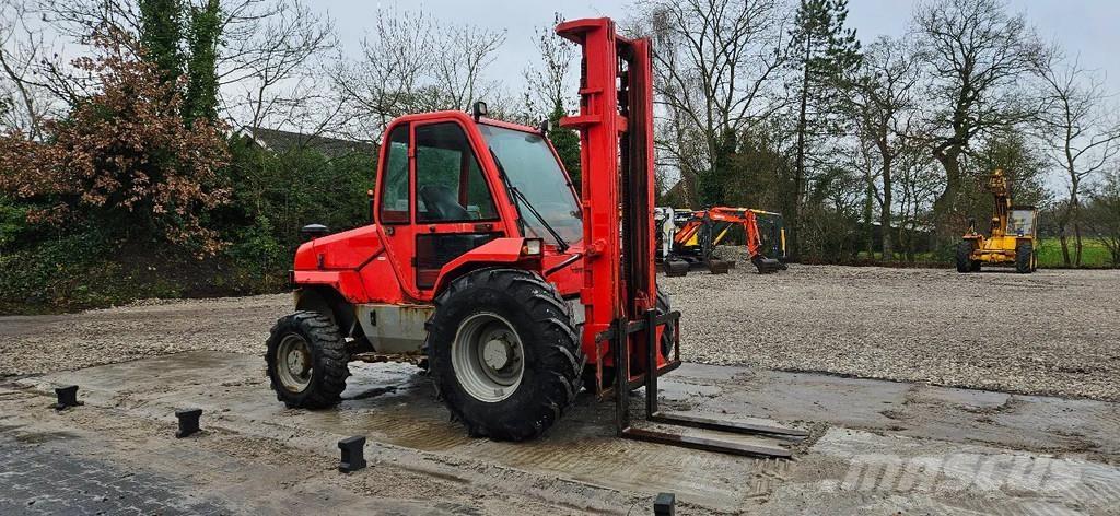 Manitou M26-4 t Внедорожные погрузчики