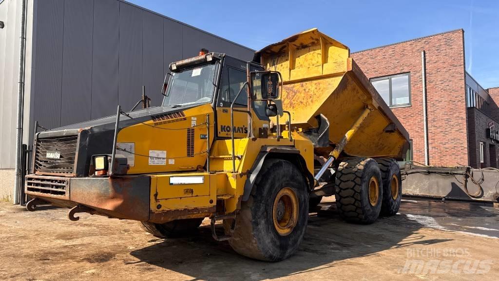 Komatsu HM 400-2 Шарнирно-сочленённые самосвалы