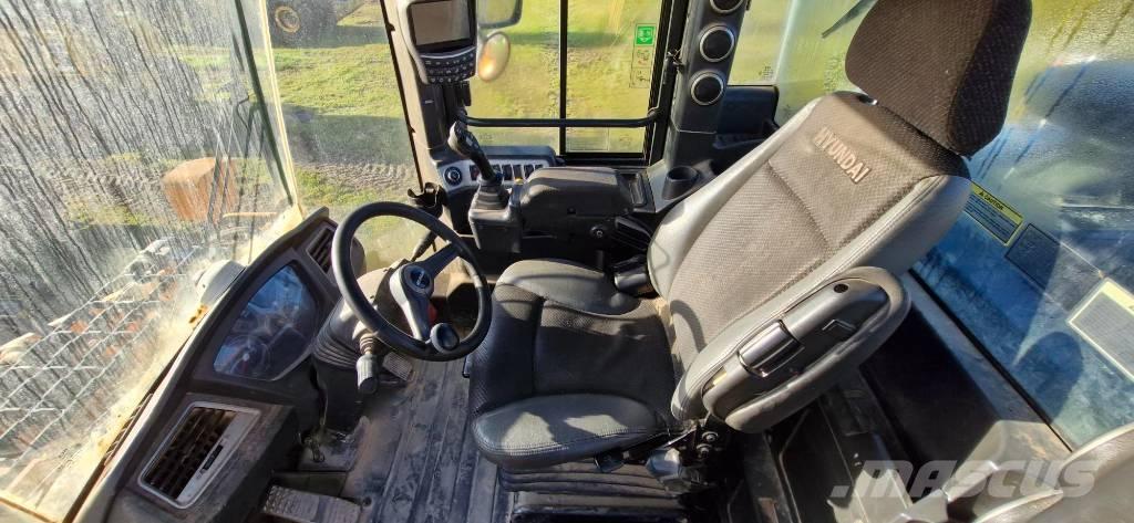 Hyundai HL 965 Фронтальные погрузчики