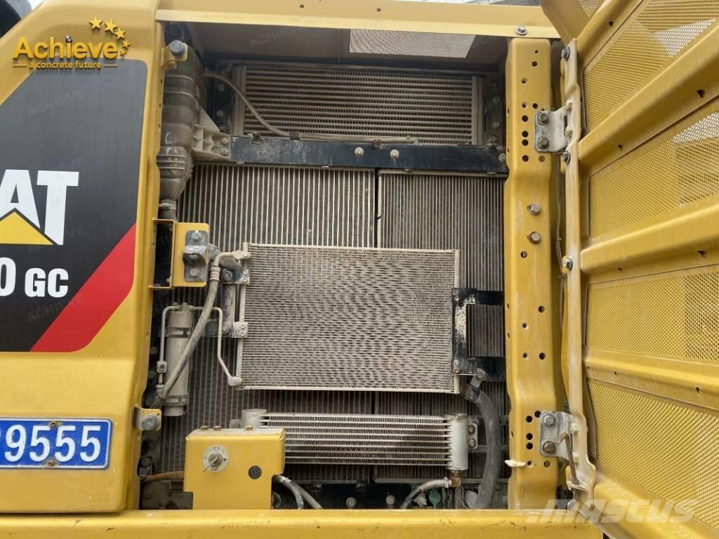 CAT 320GC Гусеничные экскаваторы