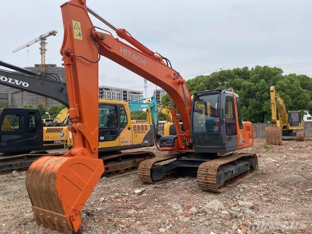 Hitachi ZX 120 Гусеничные экскаваторы