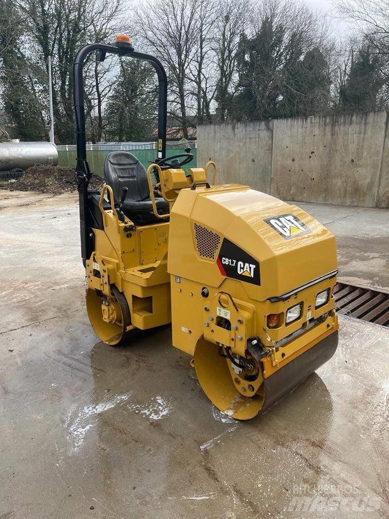 CAT CB 1.7 Катки тротуарные