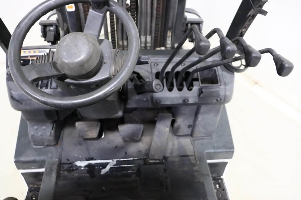 Nissan U1D2A20LQ Газовые погрузчики