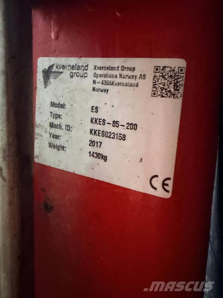 Kverneland ES85 Оборотные плуги