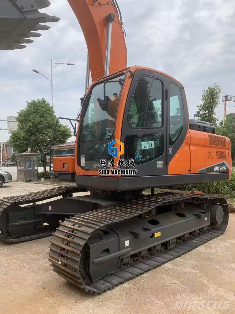Develon DX 215 Малые экскаваторы 7т-12т