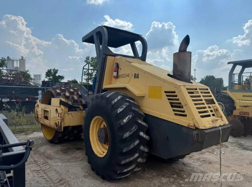 Bomag BW 211 P D-3 Грунтовые катки