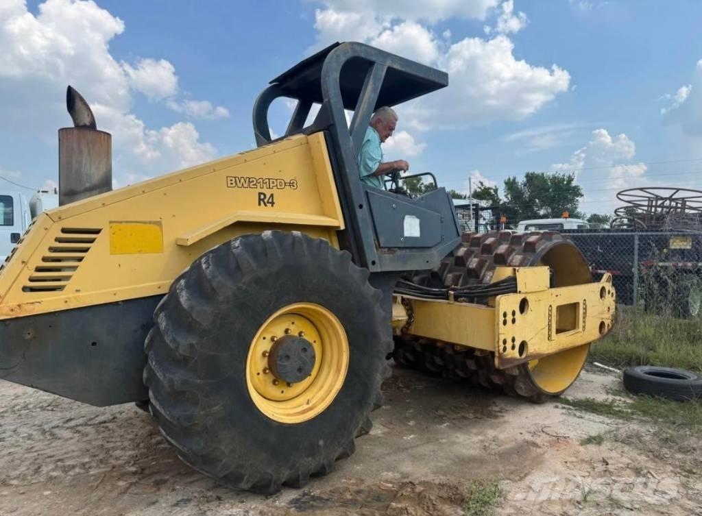 Bomag BW 211 P D-3 Грунтовые катки