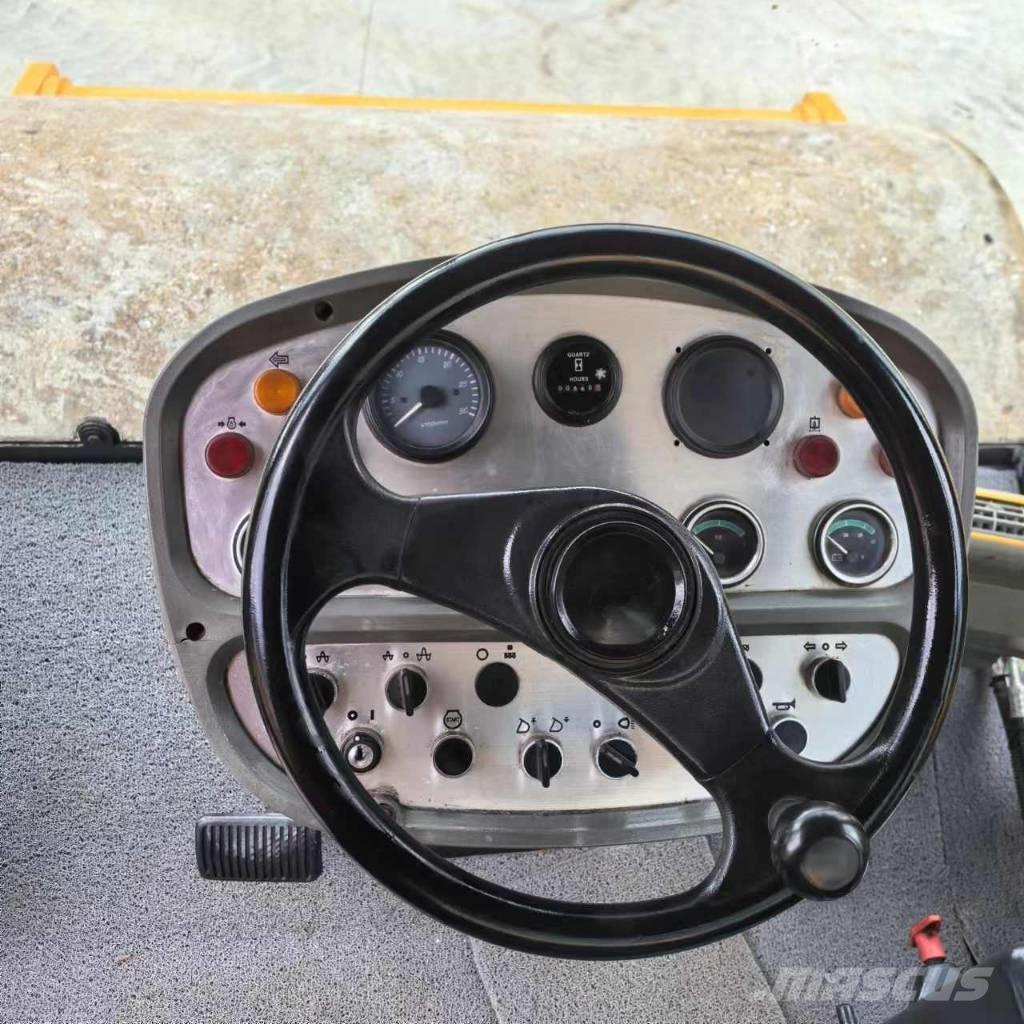 XCMG XS 223 J Грунтовые катки