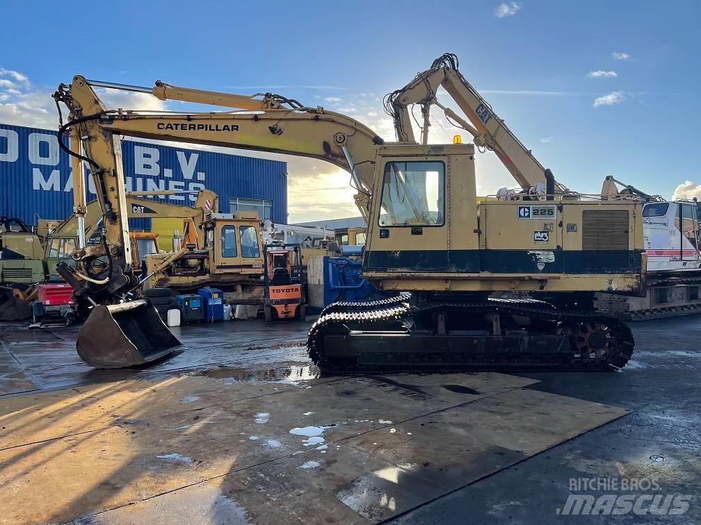 CAT 225 Гусеничные экскаваторы