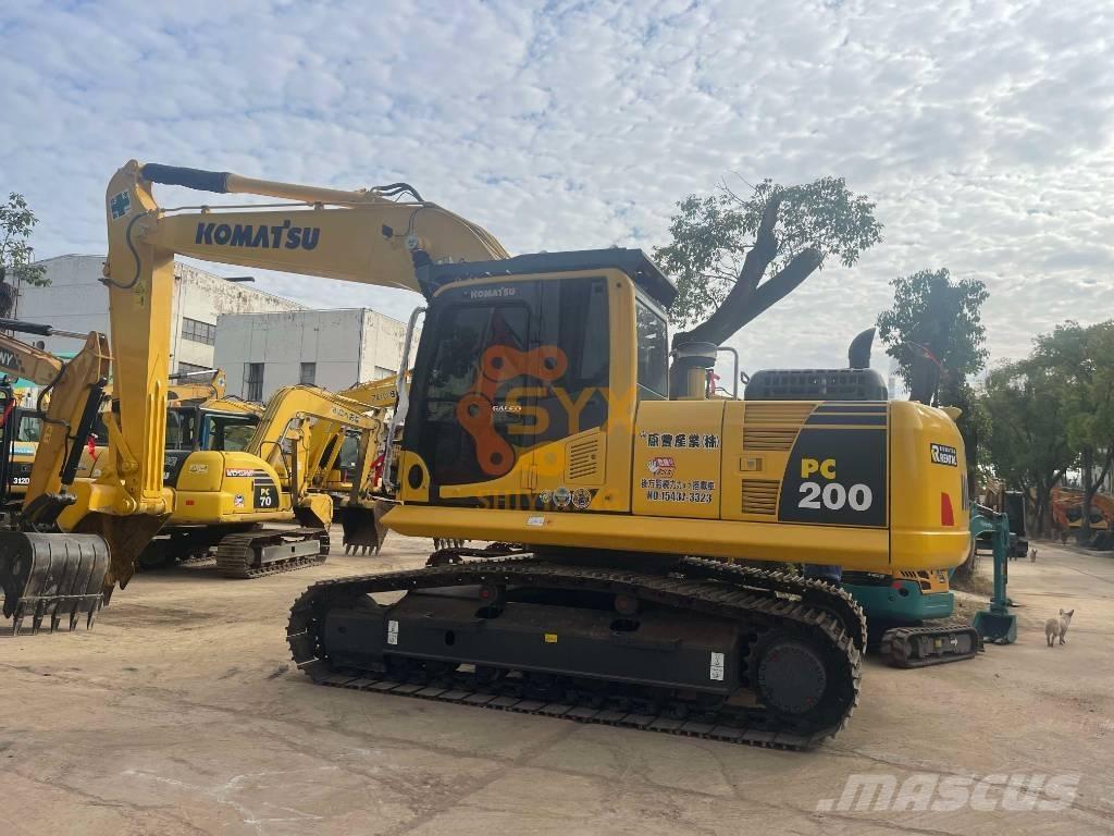 Komatsu PC 200-8 Гусеничные экскаваторы