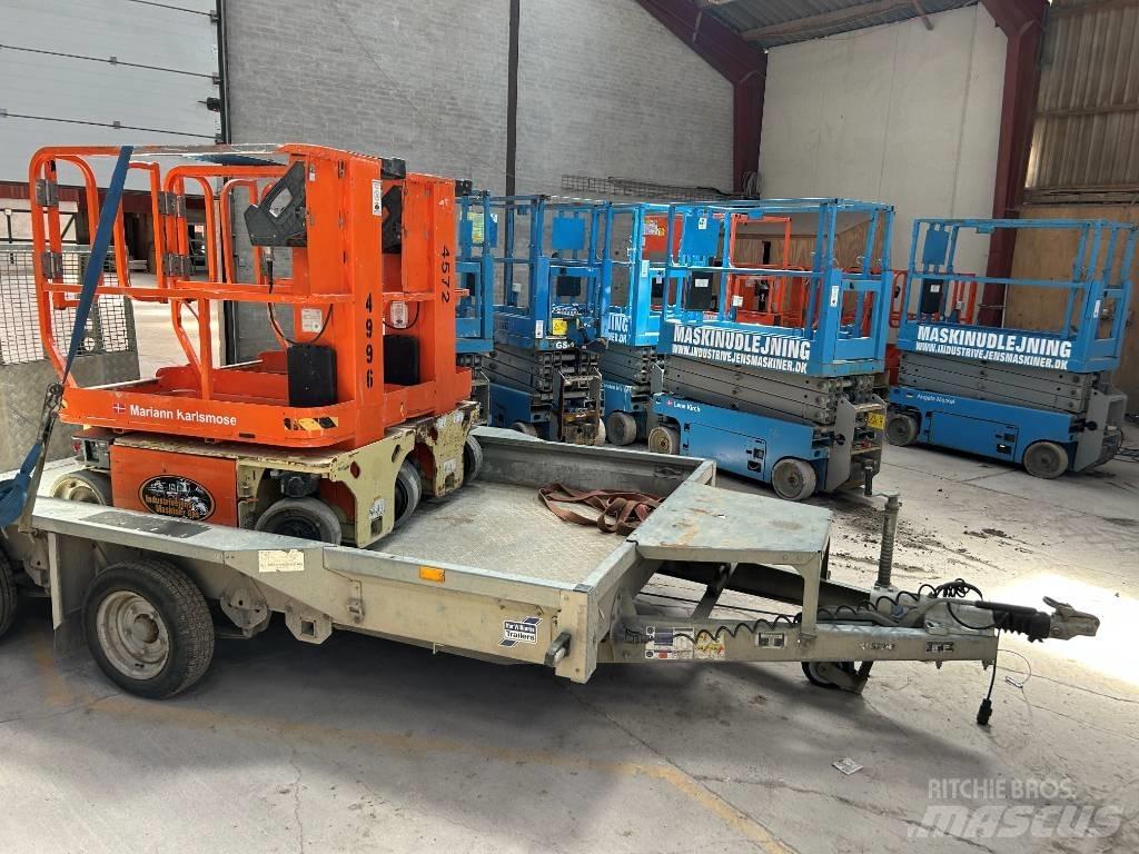 JLG 1230 ES Вертикальные мачтовые подъемники