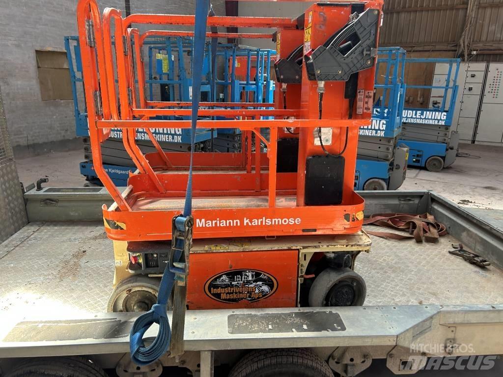 JLG 1230 ES Вертикальные мачтовые подъемники